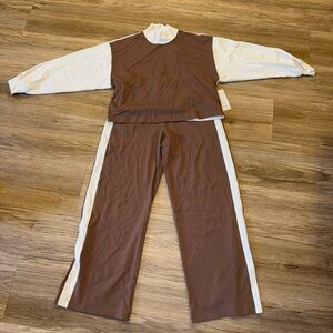 Athleta Women's Brown and Cream Track Suit Set